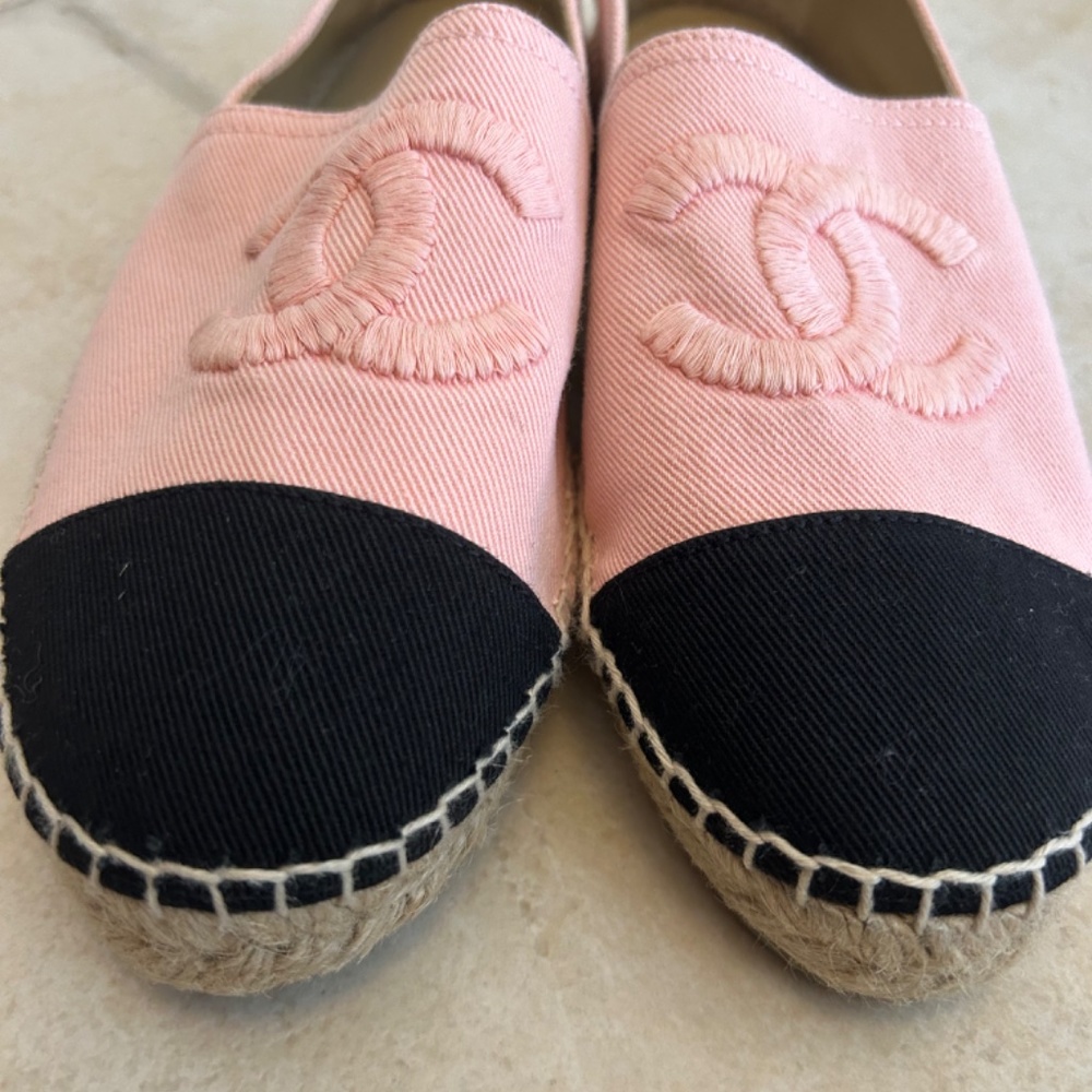Chanel Denim Toile CC Espadrilles 36 Pink Black - Picture 4 of 6
